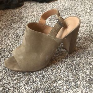 Madewell tan suede open toe heels 7.5